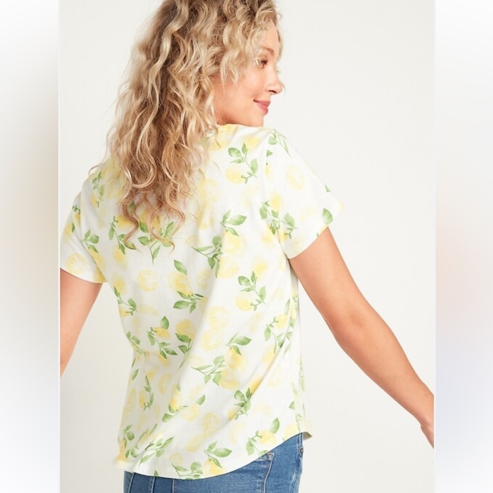 Old Navy Lemon Print EveryWear Crew Neck Short Sleeve T-Shirt Curved Hem - XL